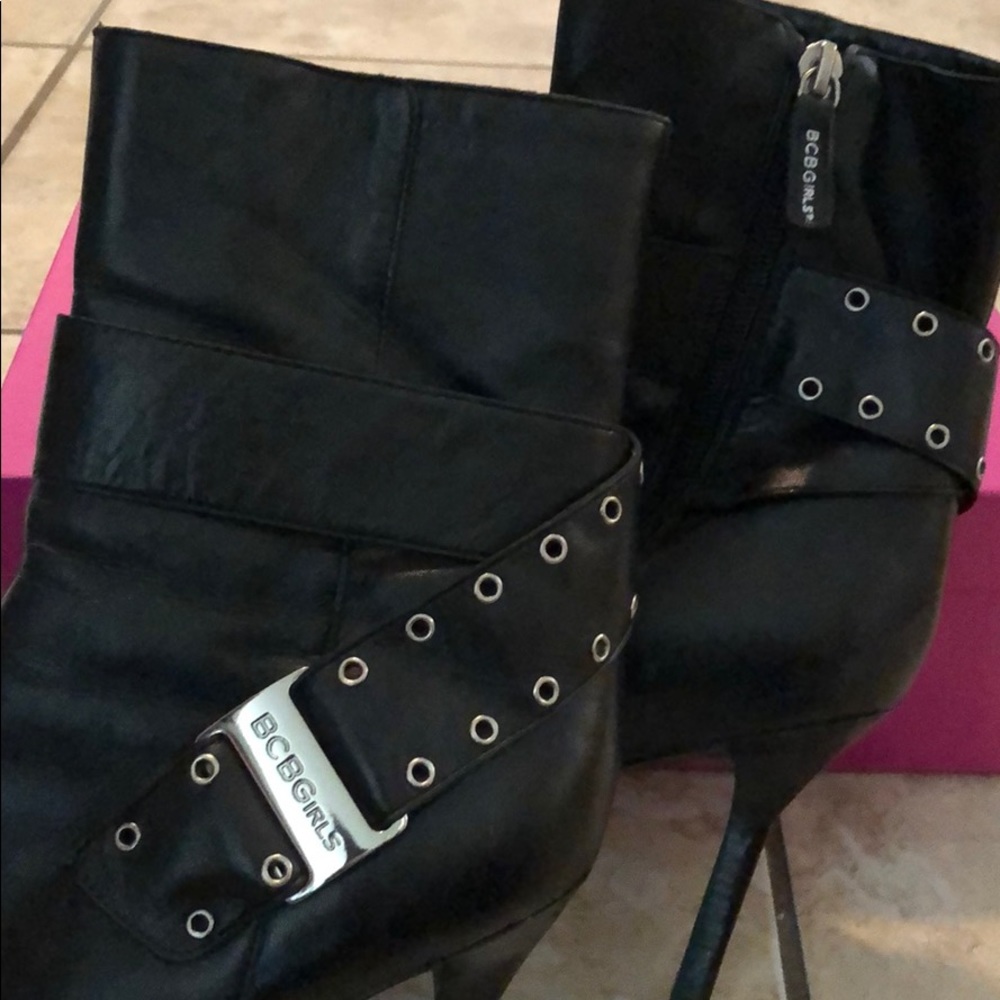 Booties - Picture 2 of 3